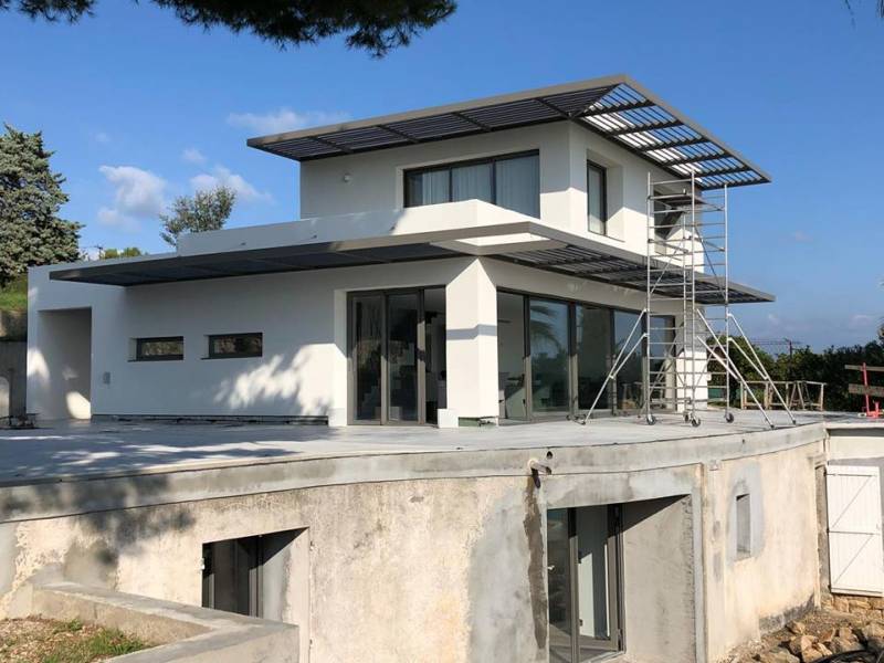 Rénovation structurelle d'une villa haut de gamme située à Antibes - 300m2